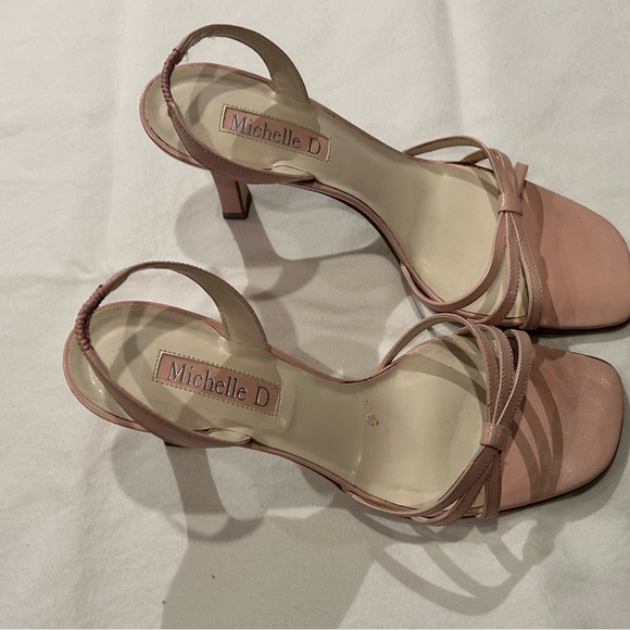 Michelle D Petal Pink Heels 7.5 - Picture 7 of 7